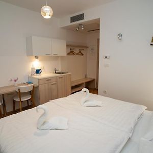 Camera con letto king size